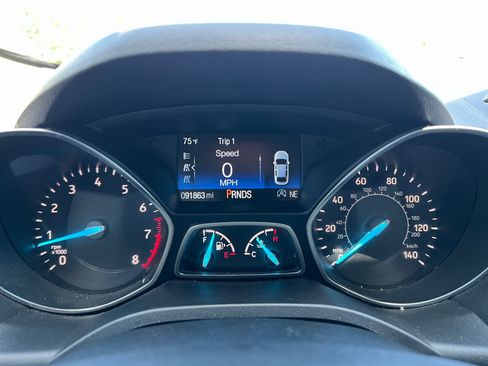 Used 2018 Ford Escape SEL AWD/4WD image 10