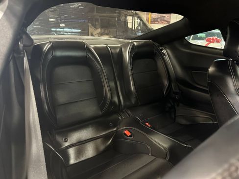 Used 2020 Ford Mustang GT Premium w/ GT Performance Package RWD image 38