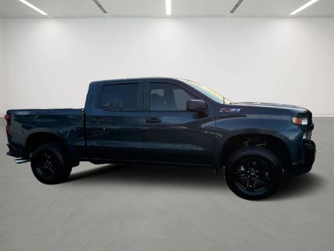 Used 2019 Chevrolet Silverado 1500 Custom Trail Boss w/ Custom Convenience Package image 5