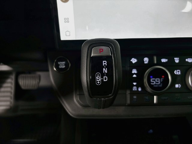 New 2026 Land Rover Defender 110 S AWD/4WD image 18