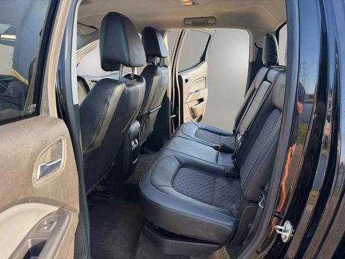 Used 2015 Chevrolet Colorado Z71 RWD image 17