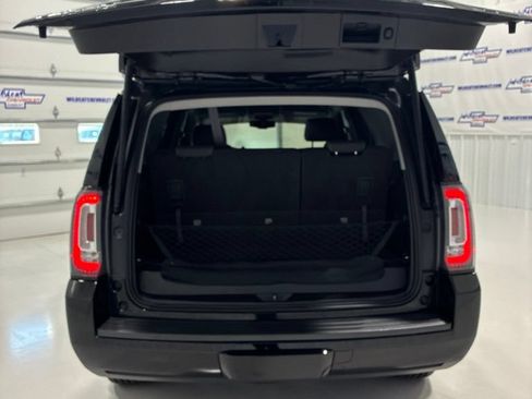 Used 2015 GMC Yukon SLE w/ Convenience Package AWD/4WD image 37