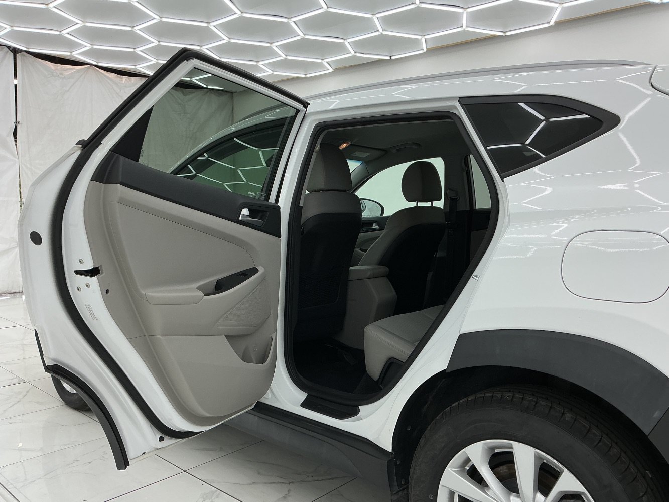 Used 2020 Hyundai Tucson Value w/ Cargo Package FWD image 22