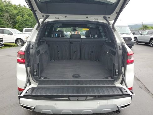 Used 2022 BMW X5 xDrive40i w/ Premium Package AWD/4WD image 10