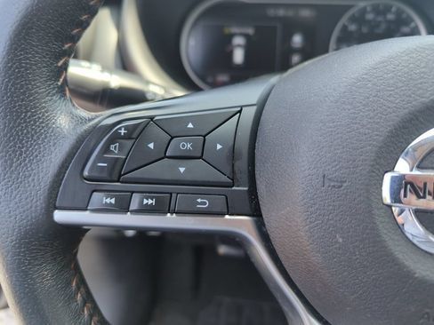 Used 2019 Nissan Kicks SR w/ SR Premium Package FWD image 22