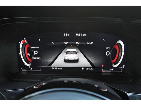 Used 2024 Nissan Pathfinder Platinum w/ Cargo Package image 17