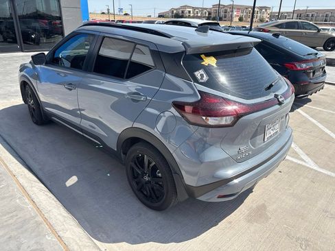 Used 2024 Nissan Kicks SR w/ SR Premium Package FWD image 4