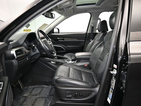 Used 2022 Kia Telluride SX w/ SX Prestige Package image 12