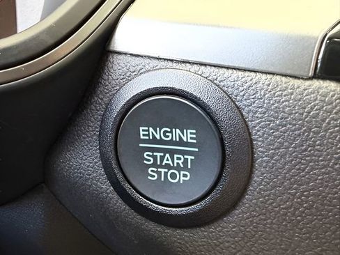 Used 2025 Ford Escape Active image 19