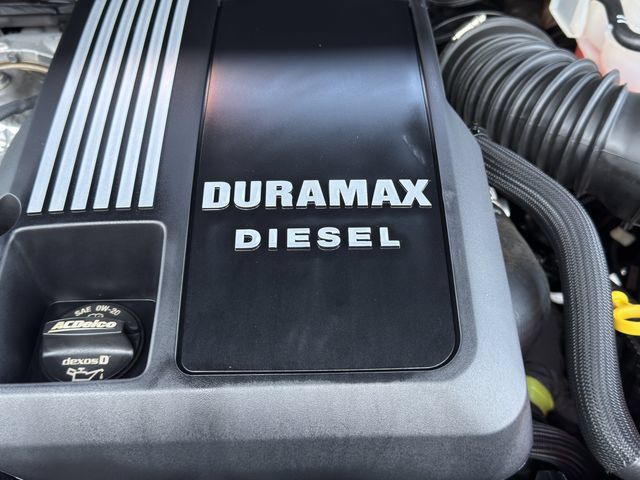 Used 2025 Chevrolet Silverado 1500 LTZ w/ Technology Package AWD/4WD image 34