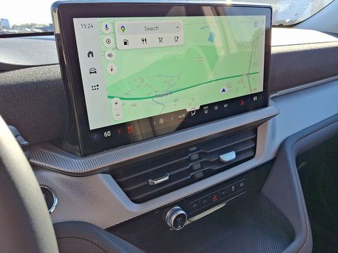 New 2026 Ford Explorer Active w/ Active Comfort Package image 14