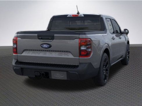 New 2026 Ford Maverick Lariat w/ Black Appearance Package image 8