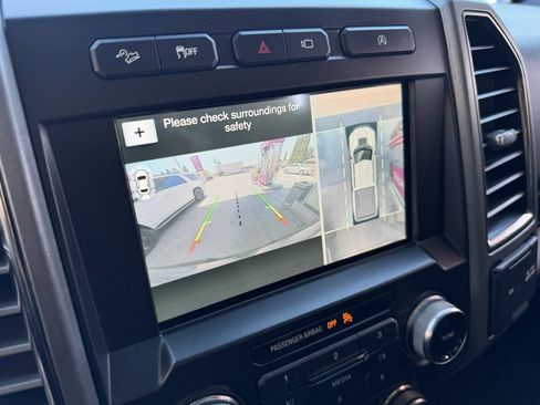 Used 2018 Ford F150 Raptor w/ Equipment Group 802A Luxury image 27