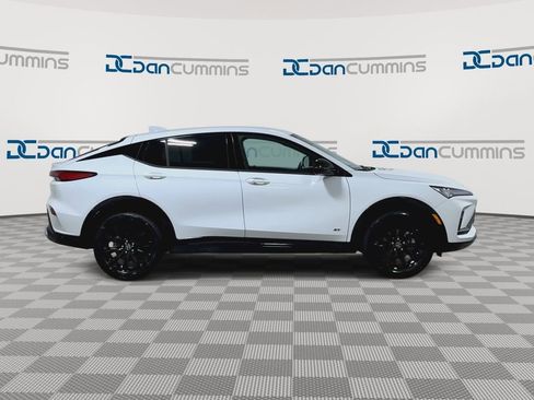 New 2026 Buick Envista Sport Touring w/ Convenience I Package image 9