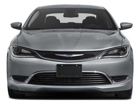 Used 2016 Chrysler 200 Limited image 7