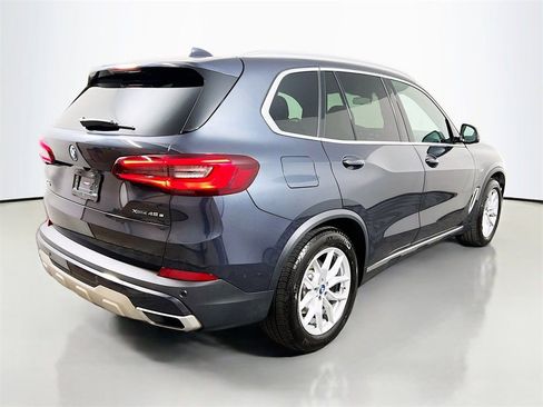 Used 2022 BMW X5 xDrive45e w/ Executive Package image 7