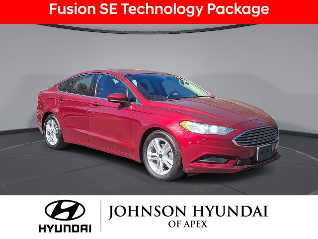 Used 2018 Ford Fusion SE w/ Fusion SE Technology Package FWD image 1