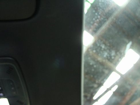 Used 2023 Chevrolet Traverse RS image 30