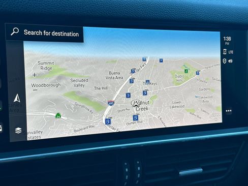 Used 2023 Porsche Cayenne image 19