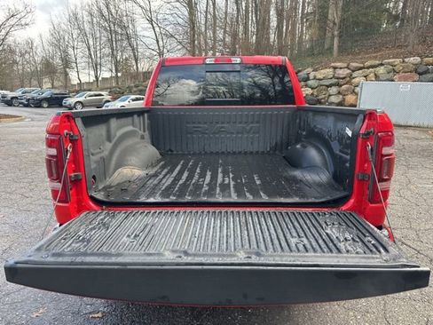 Used 2019 RAM 1500 Laramie AWD/4WD image 28