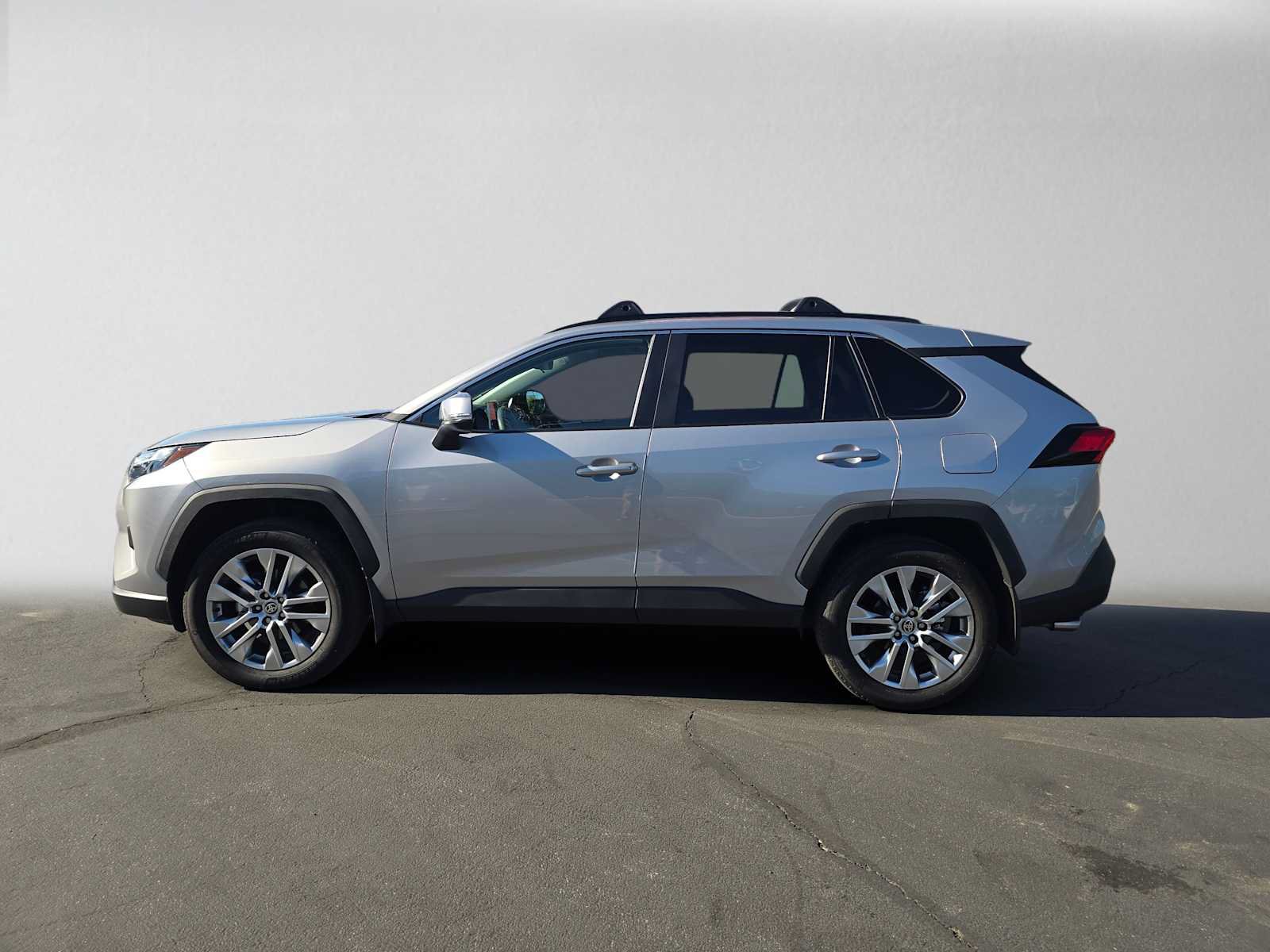 Certified 2024 Toyota RAV4 XLE Premium AWD/4WD image 6