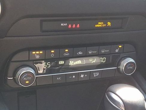 Used 2023 MAZDA CX-5 AWD 2.5 S w/ Premium Package image 17