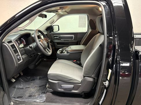 Used 2021 RAM 1500 Express w/ Express Value Package image 3