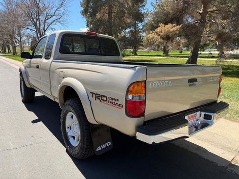 Used 2001 Toyota Tacoma 4x4 Xtracab V6 image 3