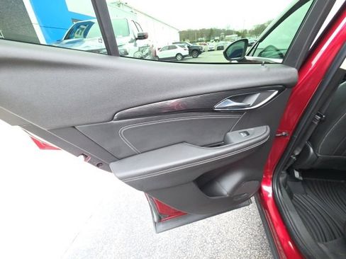 Used 2021 Buick Envision Preferred image 23