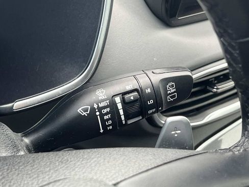 Used 2022 Hyundai Santa Fe SEL w/ Convenience + Premium Package FWD image 30