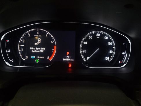 Used 2018 Honda Accord Touring image 23