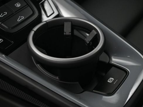 Used 2025 Porsche 911 Carrera 4 GTS image 24