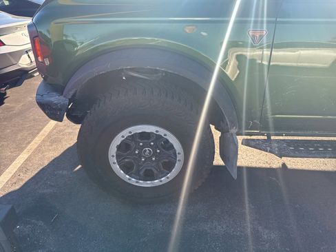 Certified 2024 Ford Bronco Badlands image 2