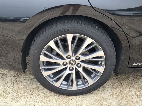 Used 2021 Lexus ES 300h w/ Premium Package FWD image 27