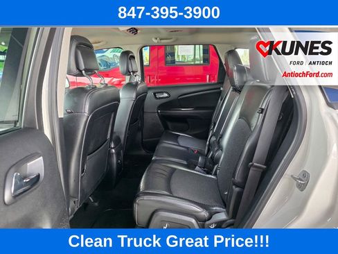 Used 2018 Dodge Journey Crossroad FWD image 15