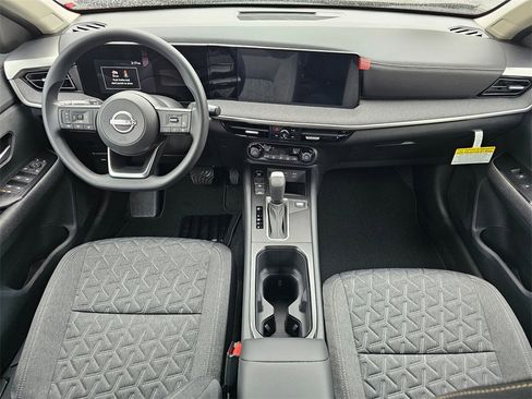 New 2026 Nissan Kicks SV image 8