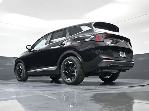 Certified 2026 Kia Sportage EX image 44