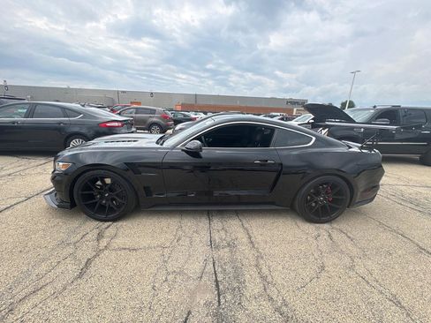 Used 2017 Ford Mustang GT Premium w/ Equipment Group 401A RWD image 6