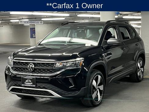 Certified 2024 Volkswagen Taos S image 3