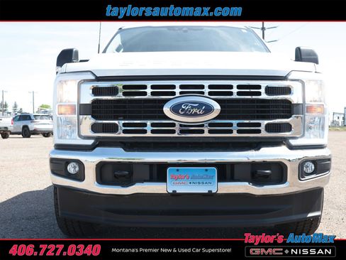 Used 2023 Ford F350 XLT w/ FX4 Off-Road Package AWD/4WD image 42