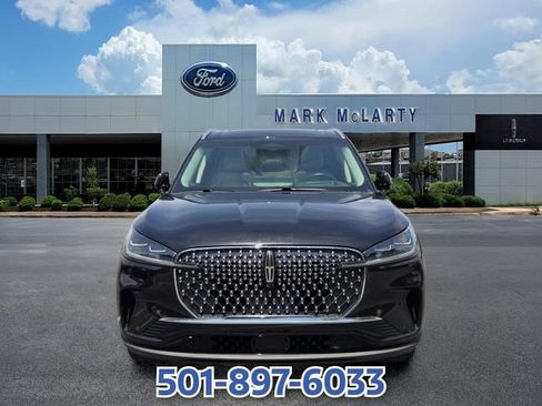 Certified 2025 Lincoln Aviator Reserve w/ Illumination Package RWD image 8