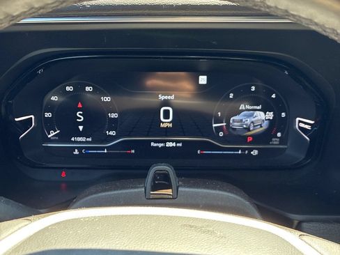 Used 2023 GMC Yukon XL Denali w/ Denali Reserve Package AWD/4WD image 22