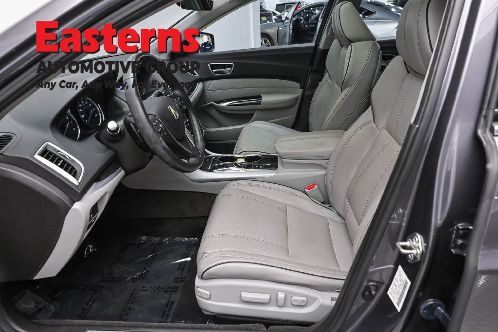 Used 2018 Acura TLX w/ Technology Package FWD image 14
