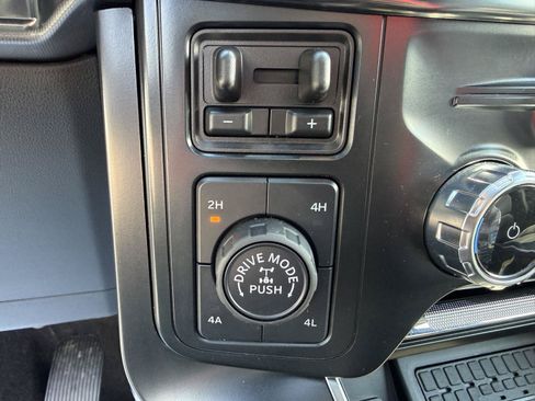 Used 2024 Ford F150 Raptor AWD/4WD image 13