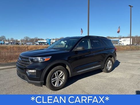 Used 2023 Ford Explorer XLT w/ Equipment Group 202A image 5