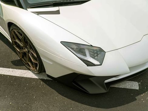 Used 2016 Lamborghini Aventador LP 750-4 Superveloce AWD/4WD image 39