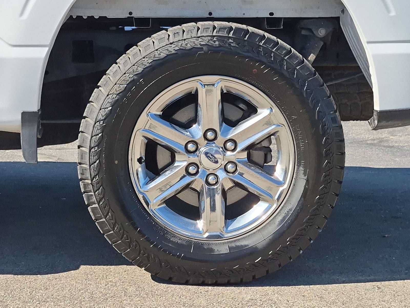 Used 2025 Ford F150 XLT w/ Equipment Group 301A Standard AWD/4WD image 14
