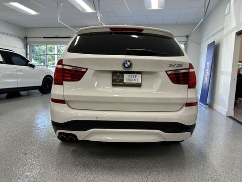 Used 2017 BMW X3 xDrive28i image 7