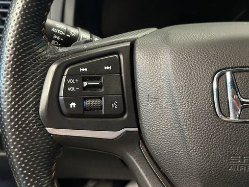 Used 2024 Honda Ridgeline TrailSport image 11