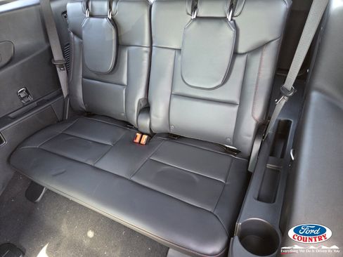 New 2026 Ford Explorer ST w/ Sun And Sound Package image 9